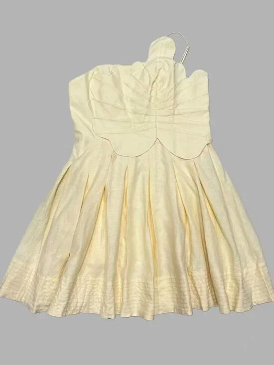 NWOT Farm Rio Lea One Shoulder Off-White Linen Blend Mini Dress Size M 3D Petal - Picture 5 of 16